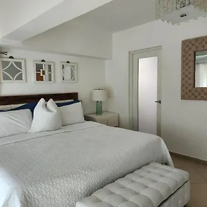  Apartamento 3 Bedroom, Front Of The Beach And Pool